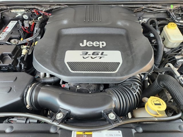 2013 Jeep Wrangler Unlimited Rubicon 10th Anniversary