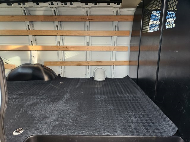 2023 GMC Savana 2500