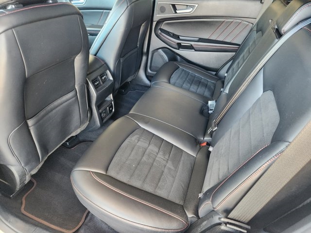 2022 Ford Edge ST-Line