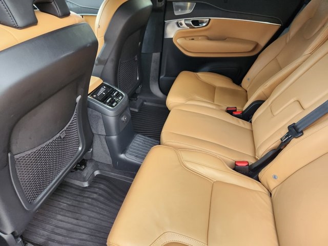 2022 Volvo XC90 Recharge T8 Inscription 7P