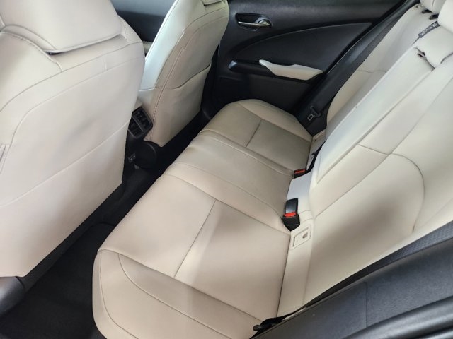 2025 Lexus UX 300h Premium