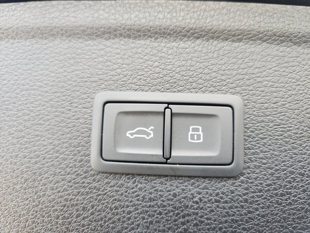 2022 Audi Q5 quattro S line Prestige 45 TFSI