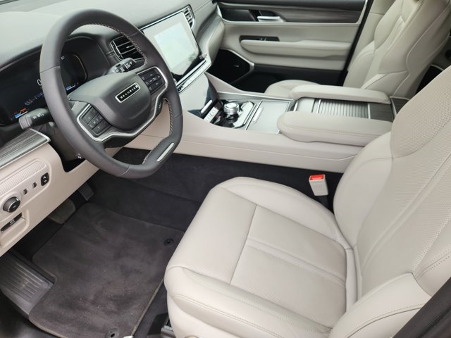 2023 Jeep Wagoneer Series III