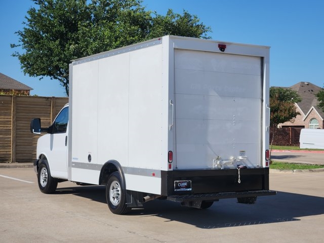 2023 Chevrolet Express 3500