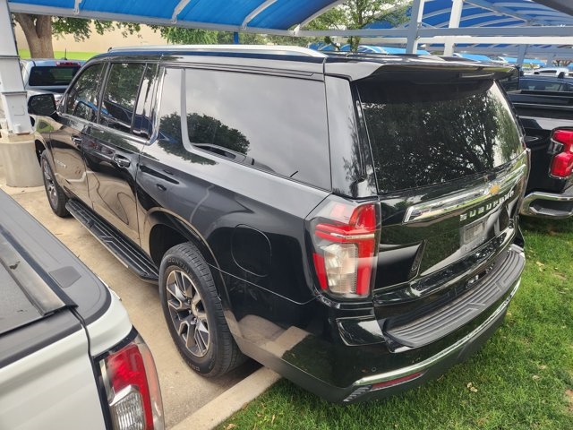 2022 Chevrolet Suburban LT