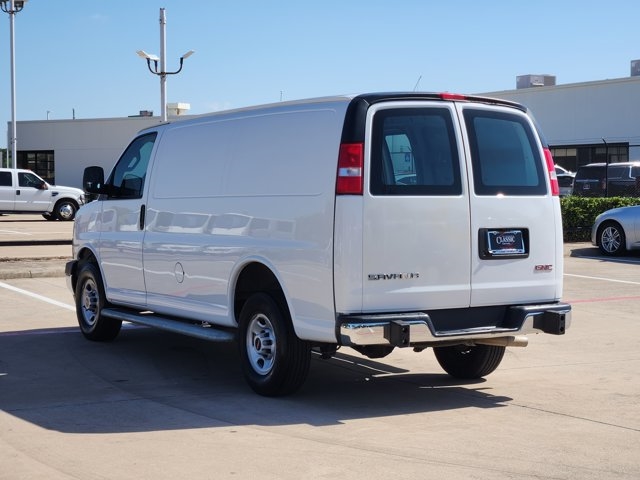 2023 GMC Savana 2500