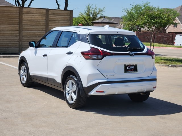 2024 Nissan Kicks S