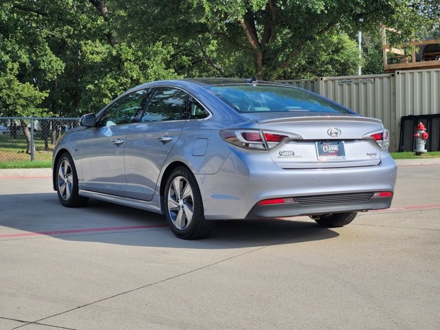 2017 Hyundai SONATA Hybrid Limited