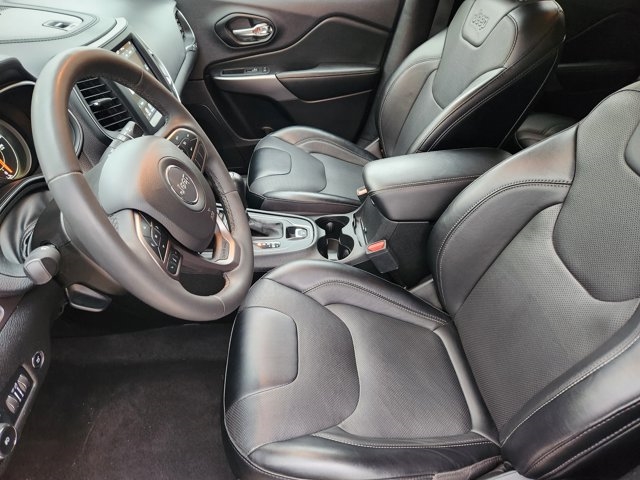 2022 Jeep Cherokee Latitude Lux