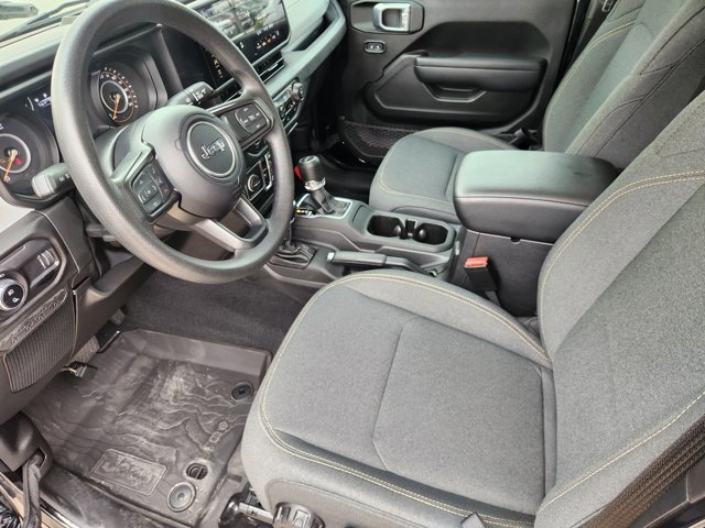 2024 Jeep Gladiator NightHawk