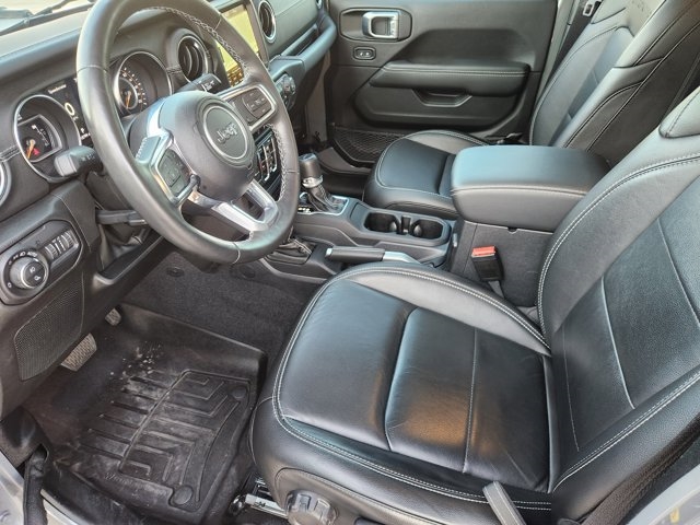 2022 Jeep Gladiator Overland