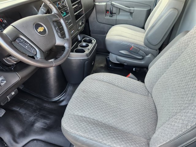 2023 Chevrolet Express 3500