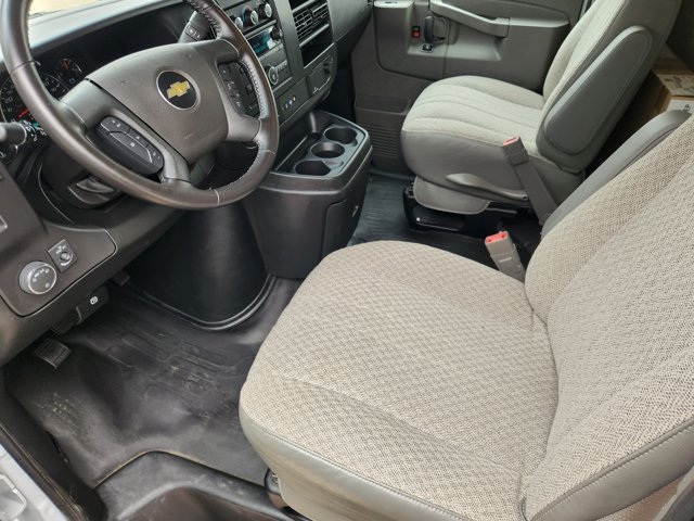 2023 Chevrolet Express 3500