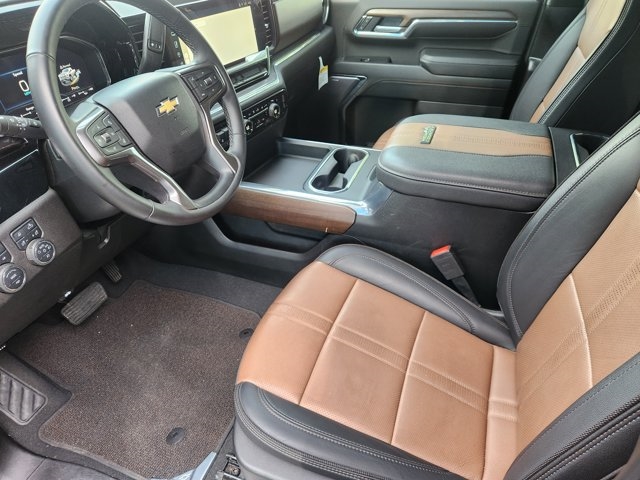 2024 Chevrolet Silverado 3500HD High Country