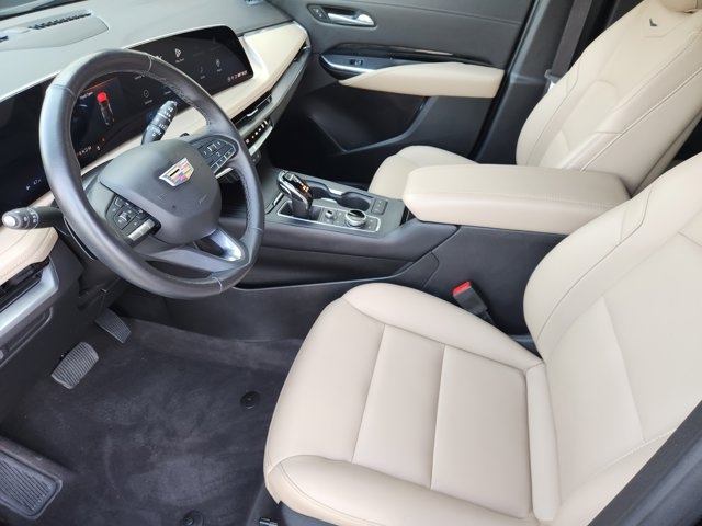 2024 Cadillac XT4 Luxury