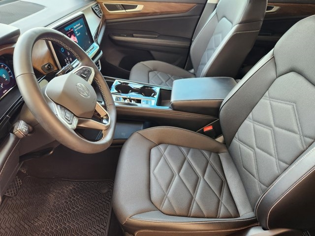 2024 Volkswagen Atlas SE