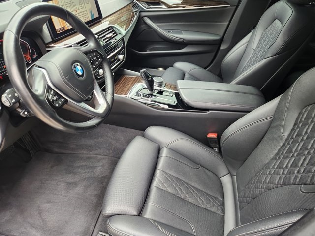 2021 BMW 5 Series 530i
