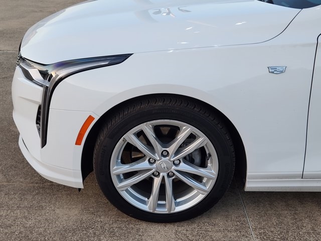 2024 Cadillac CT4 Luxury