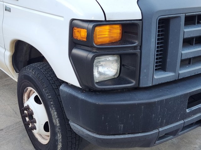 2016 Ford E-Series E-350 SD