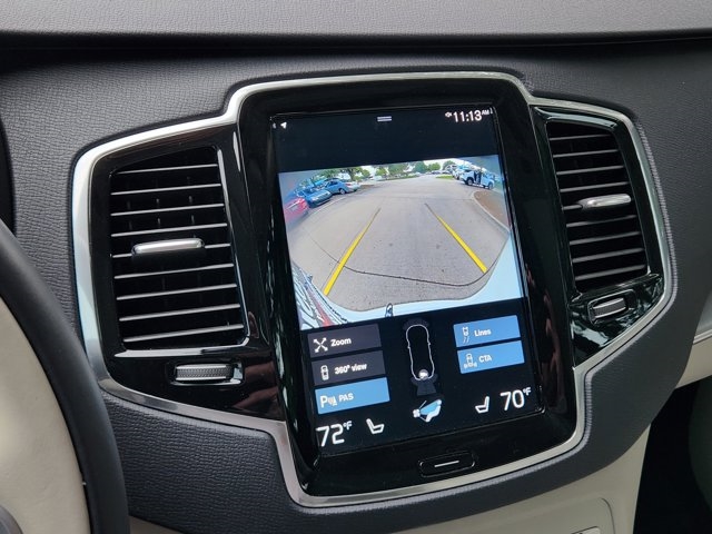 2022 Volvo XC90 T5 Momentum