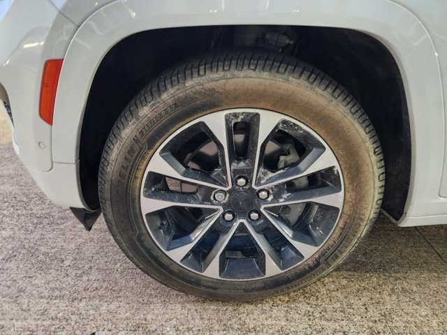 2022 Jeep Grand Cherokee L Overland