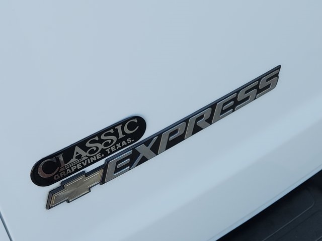 2020 Chevrolet Express 3500
