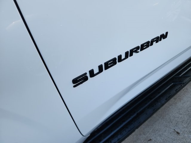 2022 Chevrolet Suburban RST