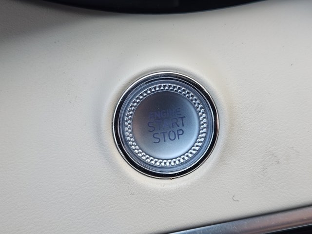 2022 Genesis GV70 2.5T Standard