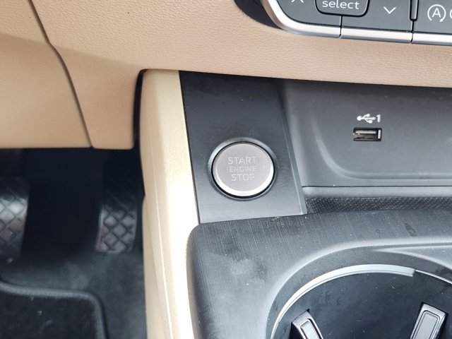 2019 Audi A4 Titanium 40 TFSI