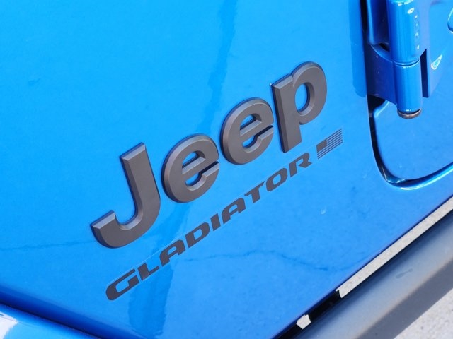 2024 Jeep Gladiator Willys