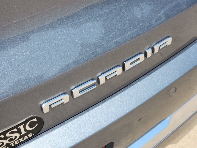 2022 GMC Acadia Denali