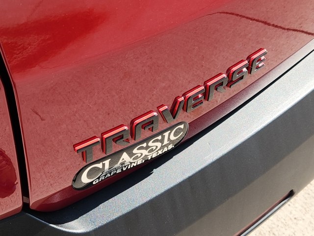2021 Chevrolet Traverse RS