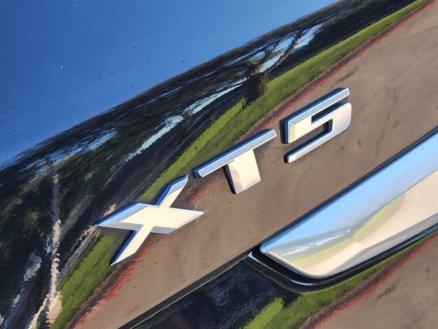 2021 Cadillac XT5 Sport