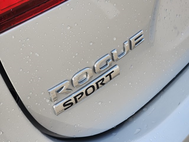 2022 Nissan Rogue Sport S