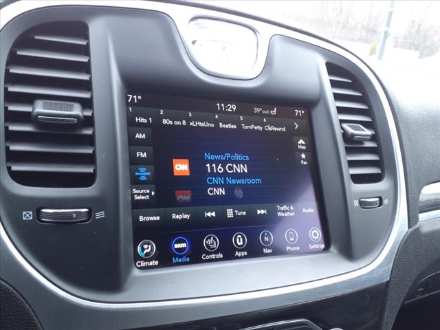 2022 Chrysler 300 Touring L
