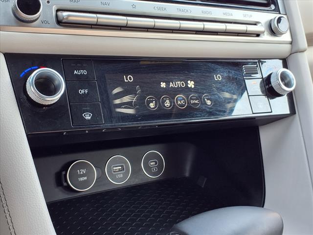 2024 Genesis G70 2.5T Standard