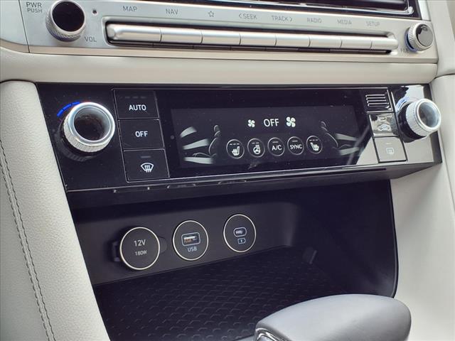 2024 Genesis G70 2.5T Standard