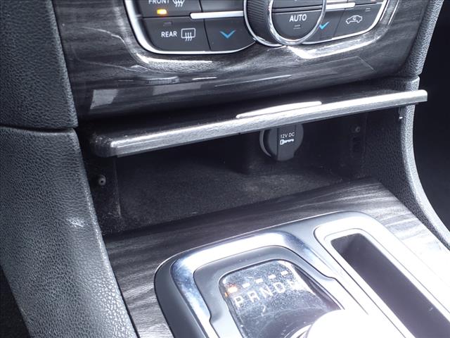 2022 Chrysler 300 Touring L