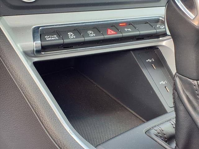 2023 Audi Q3 quattro S line Premium 45 TFSI
