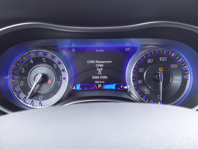 2022 Chrysler 300 Touring L