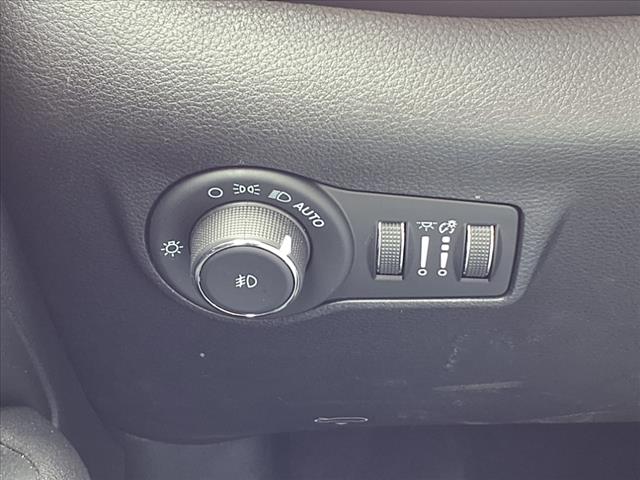 2022 Jeep Compass (Red) Edition