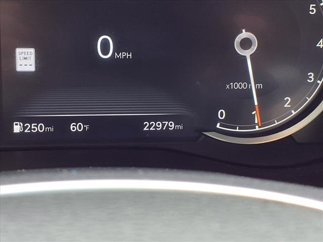2024 Genesis G70 2.5T Standard