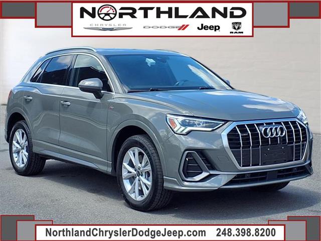 2023 Audi Q3 quattro S line Premium 45 TFSI