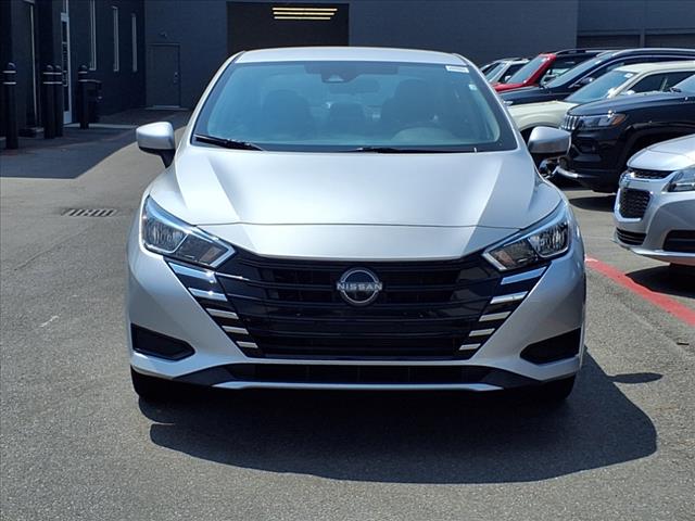 2023 Nissan Versa SV