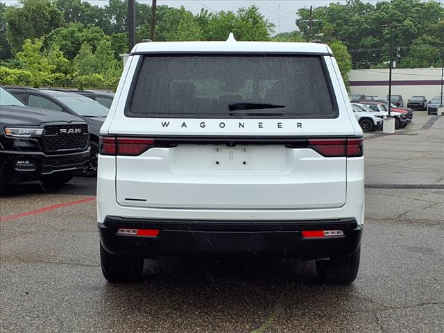 2022 Jeep Wagoneer Series III Carbide