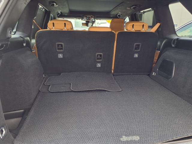 2022 Jeep Grand Cherokee Summit Reserve