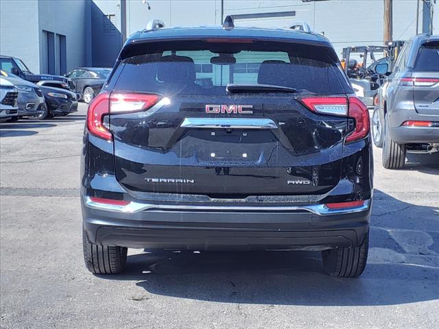 2024 GMC Terrain SLT