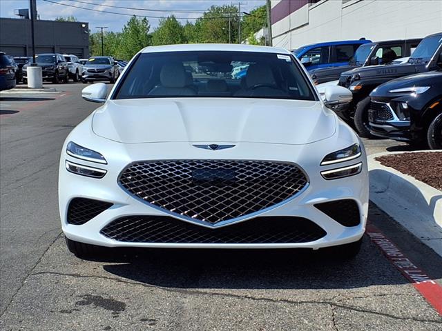 2024 Genesis G70 2.5T Standard
