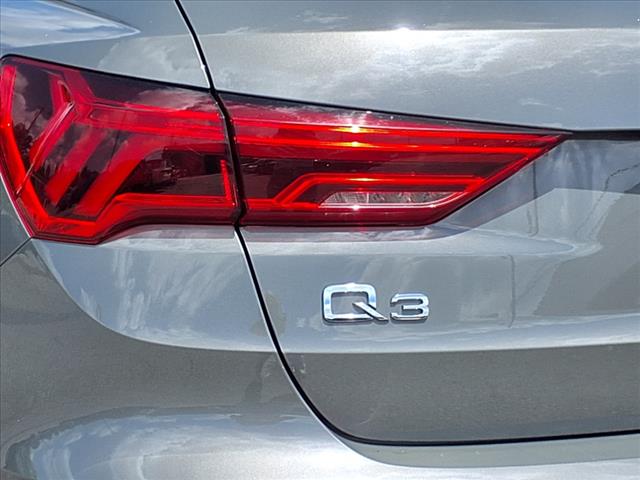 2023 Audi Q3 quattro S line Premium 45 TFSI