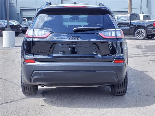 2023 Jeep Cherokee Altitude Lux